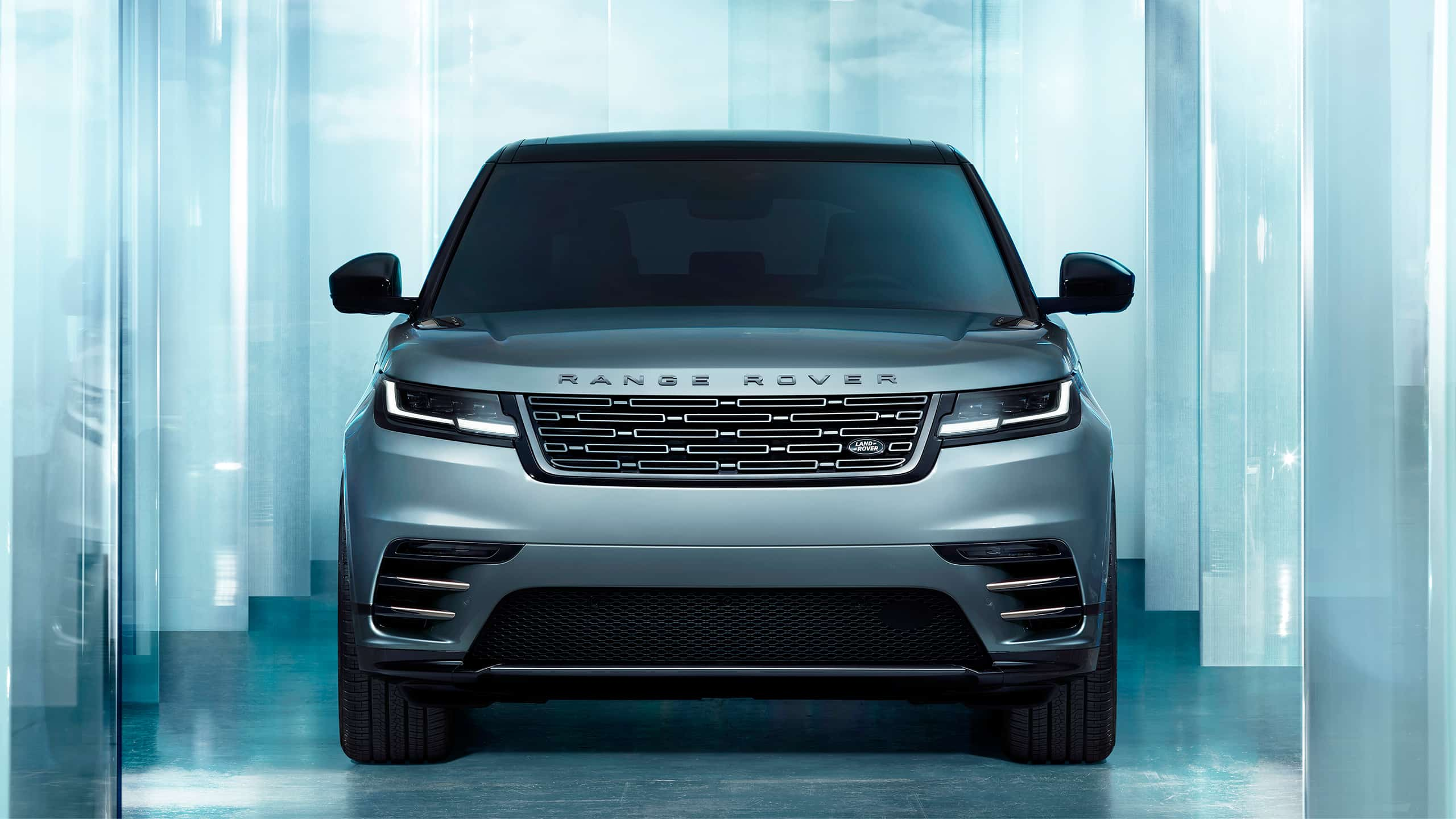 Range Rover Velar with glass background