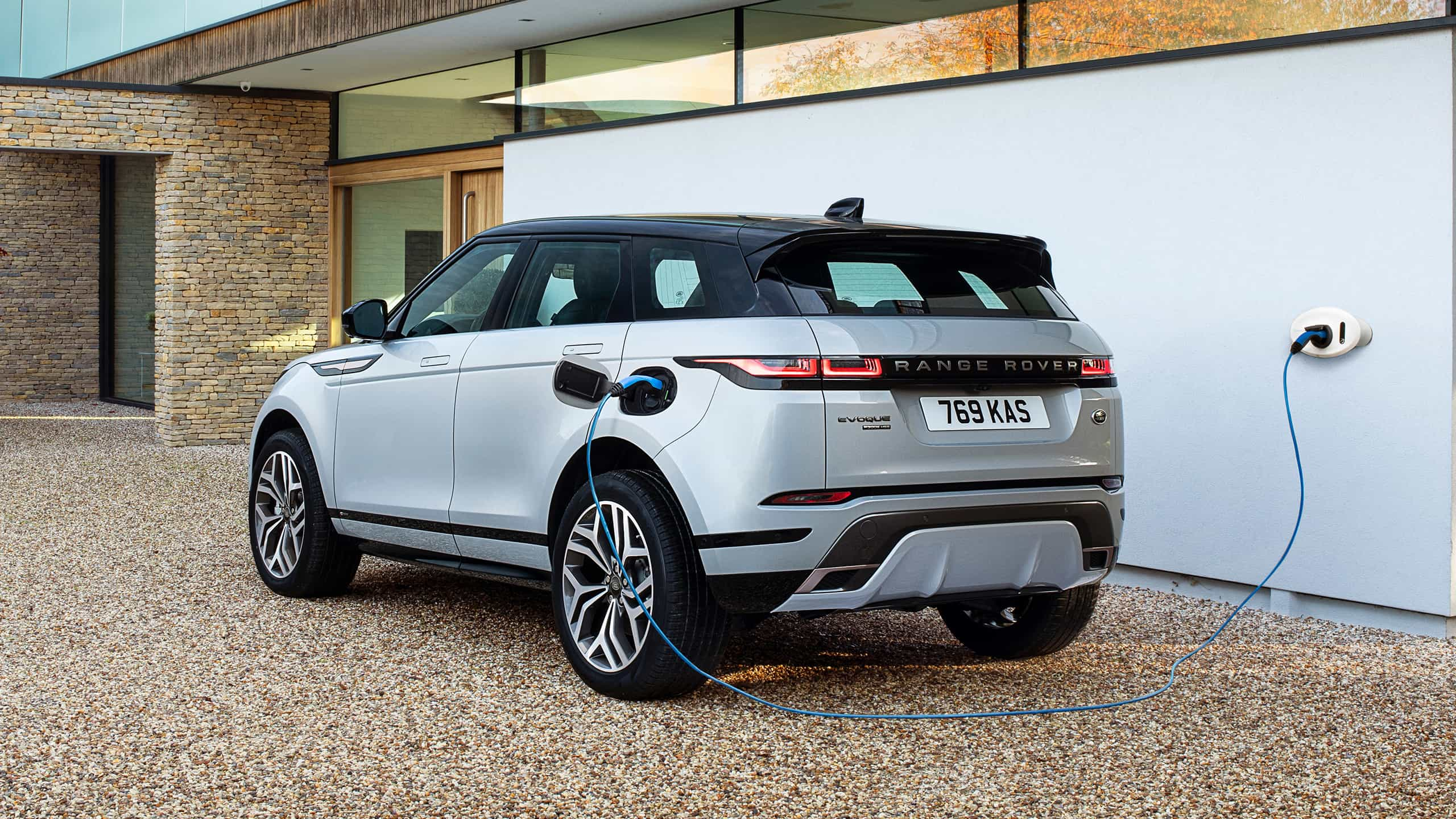 Range Rover Evoque home charging station