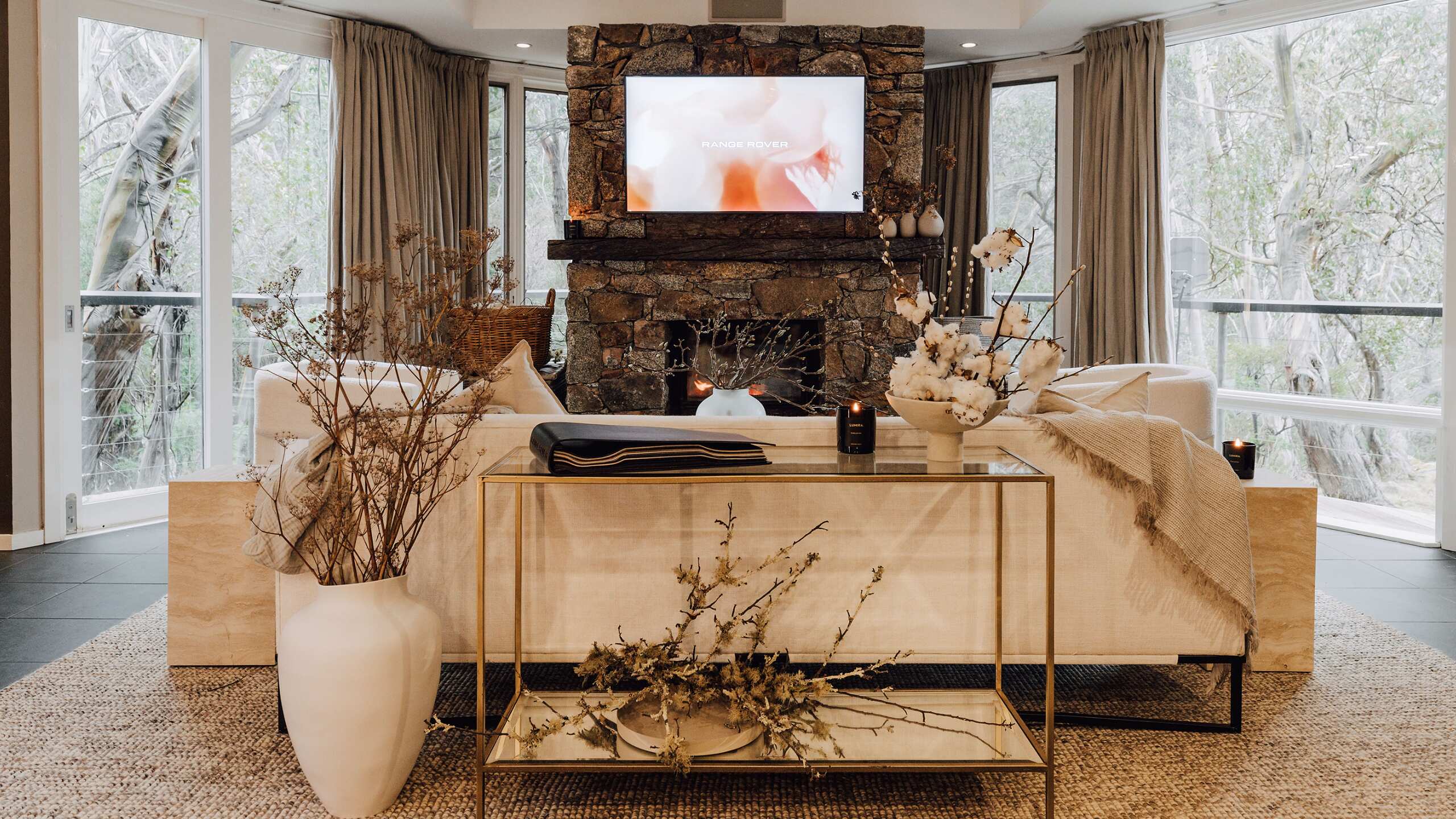 Range Rover House Thredbo Epitomises Modern Luxury Land Rover® Australia